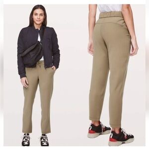 Lululemon on the Fly Woven Pants